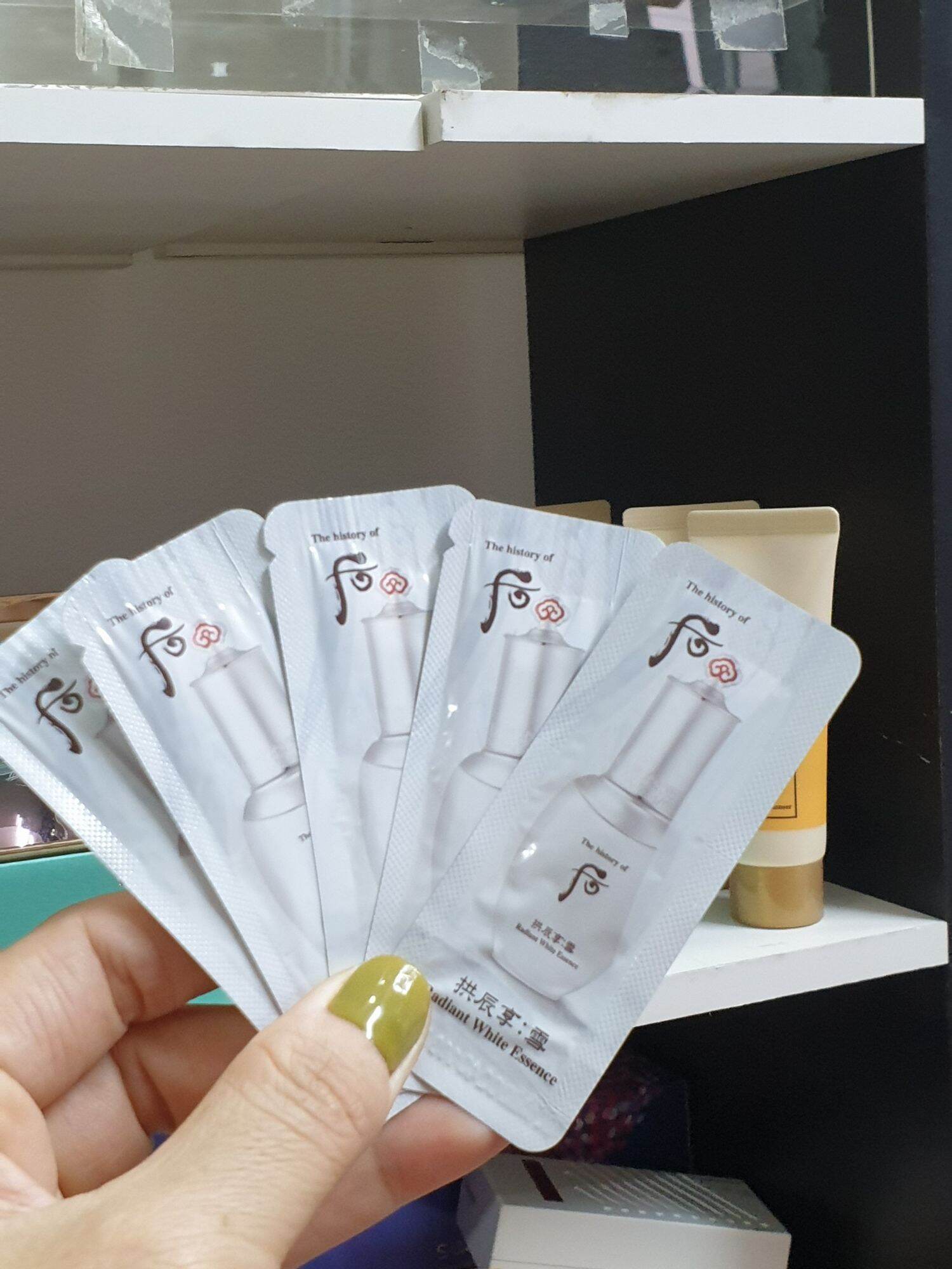 Combo 20 Gói Tinh Chất Dưỡng Trắng Da Whoo Seol Radiant White Essence. Mỗi