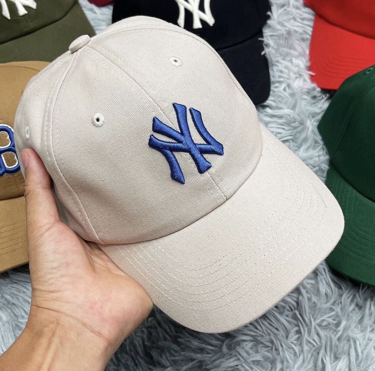 Mũ MLB full màu ( hàng xuất chuẩn)