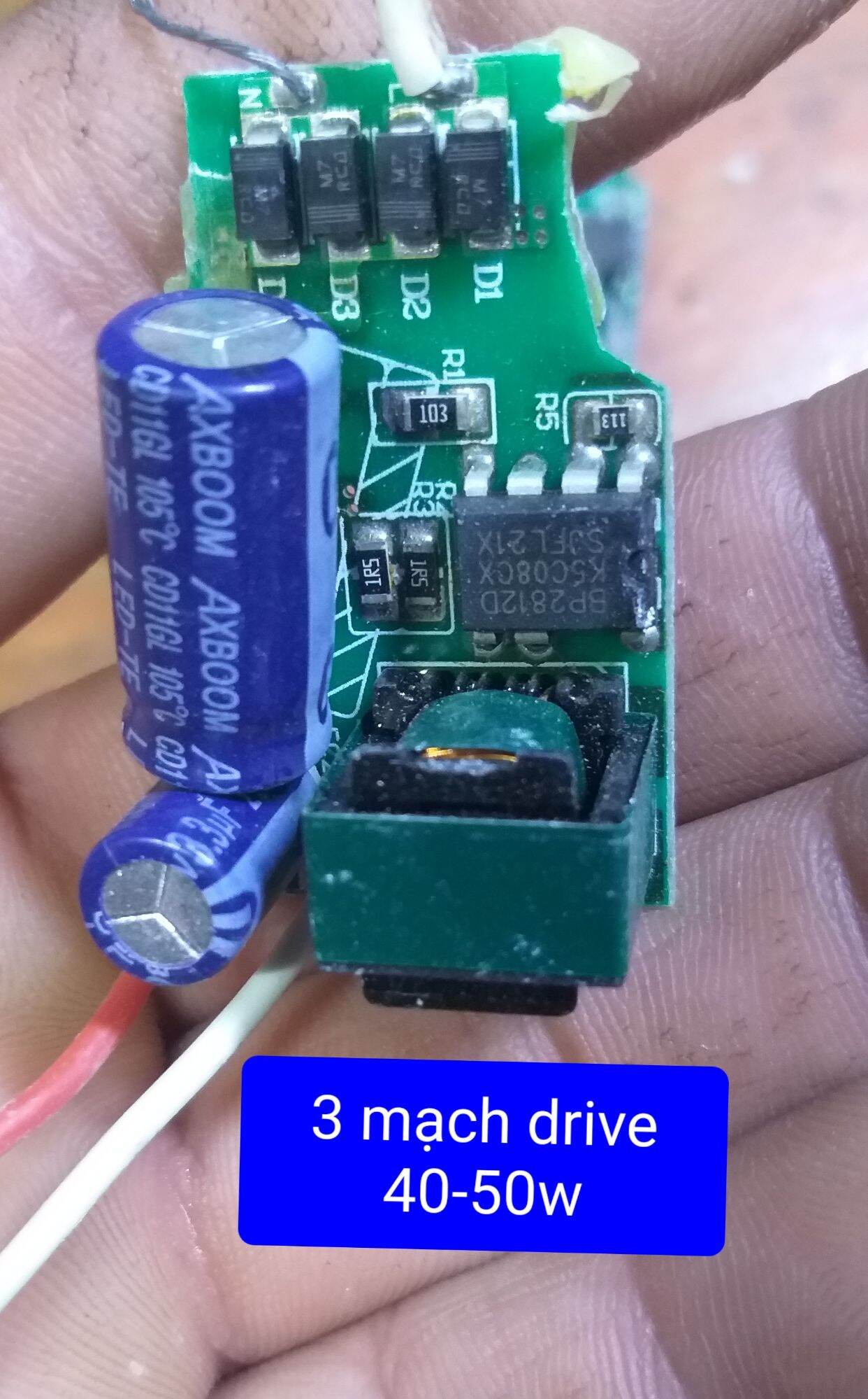 Nguồn drive bóng đèn tròn led , công xuất 20w -60w