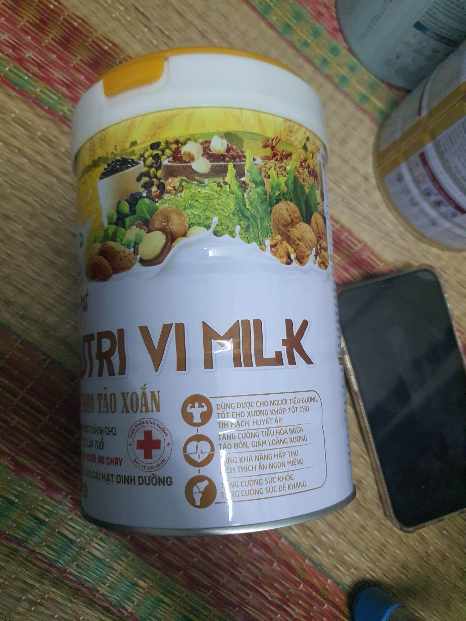 Sữa Hạt Nutri Vi Milk rong nho tảo xoắn, sự kết hợp của 19 loại hạt dinh dưỡng 900g – dùng được cho 