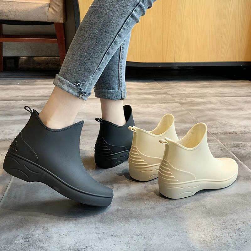 Giày đi mưa lót lông mùa đông thời trang nữ ủng đi mưa ống ngắn ủng đi nước ủng nước cổ thấp giày nhà bếp giữ ấm rửa xe chống trượt giày cao su