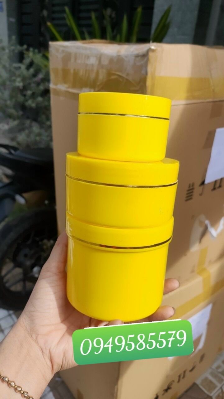 Hủ 100gr, 200gr, 500gr màu vàng