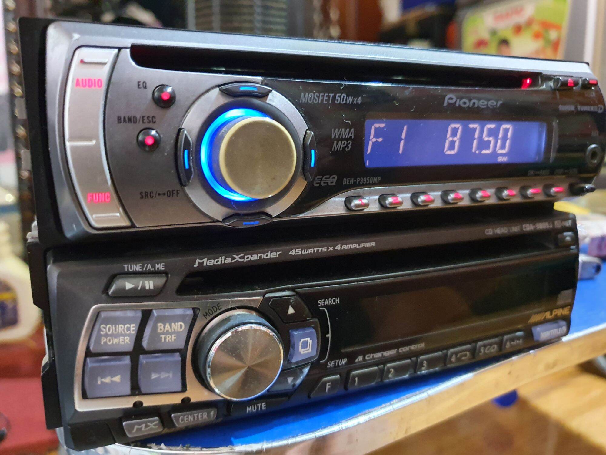 Máy phát nhạc pioneer deh p3950mp. aux/cd/mp3/radio loại 1 din giành cho các loai xe.