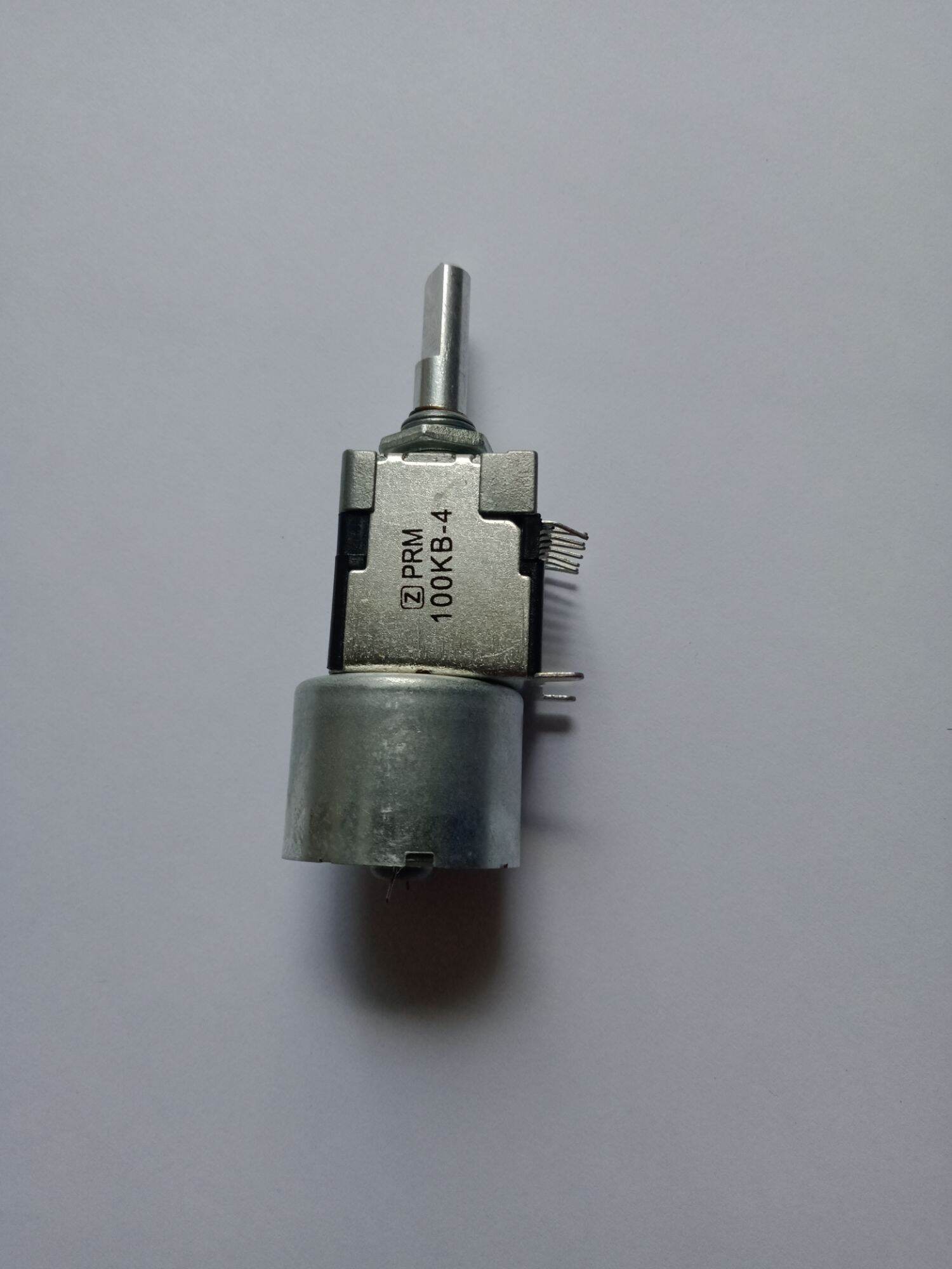 biến trở DC 8 chân 1 hàng