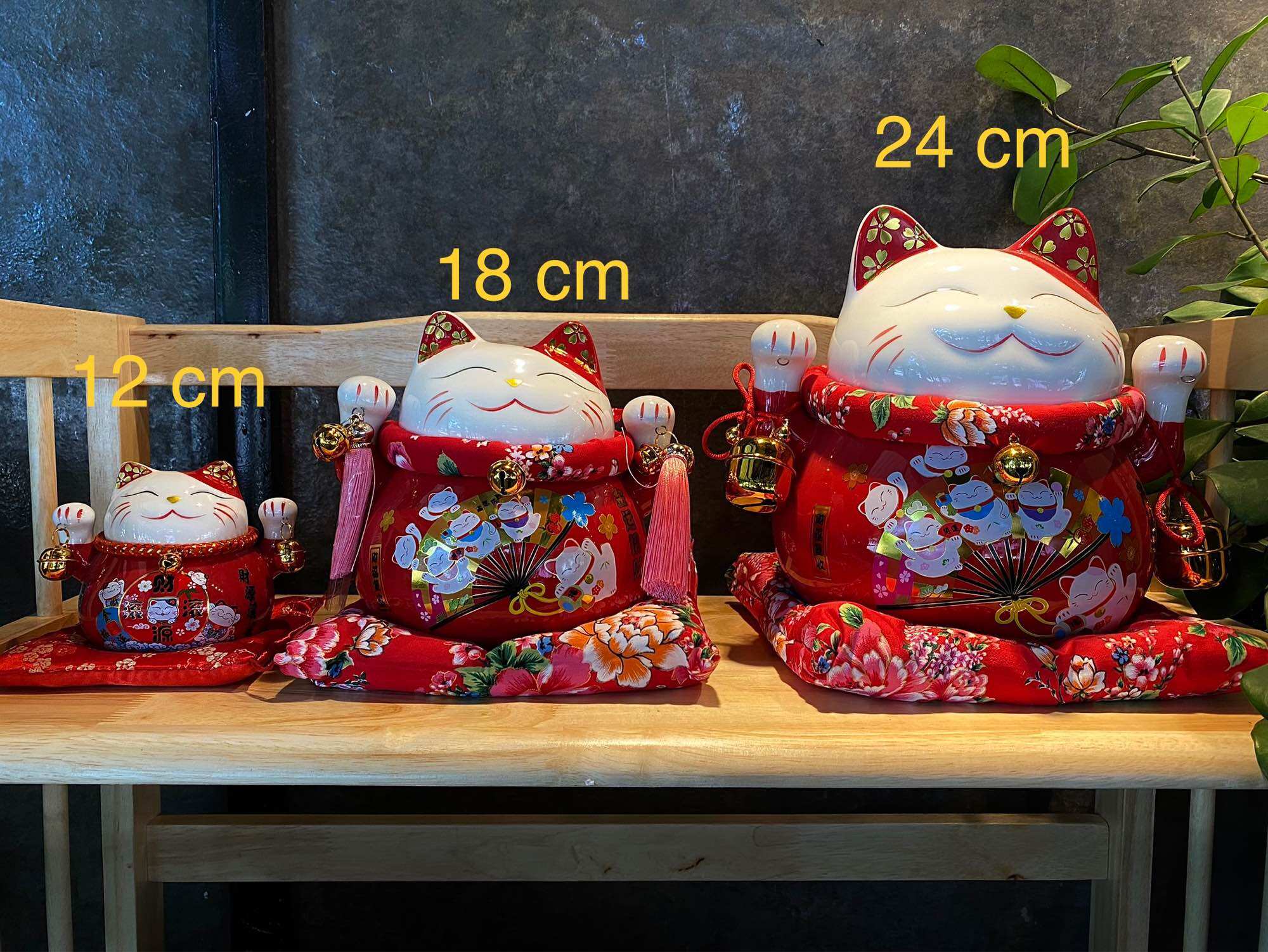 Tượng mèo thần tài - maneki neko 12 cm