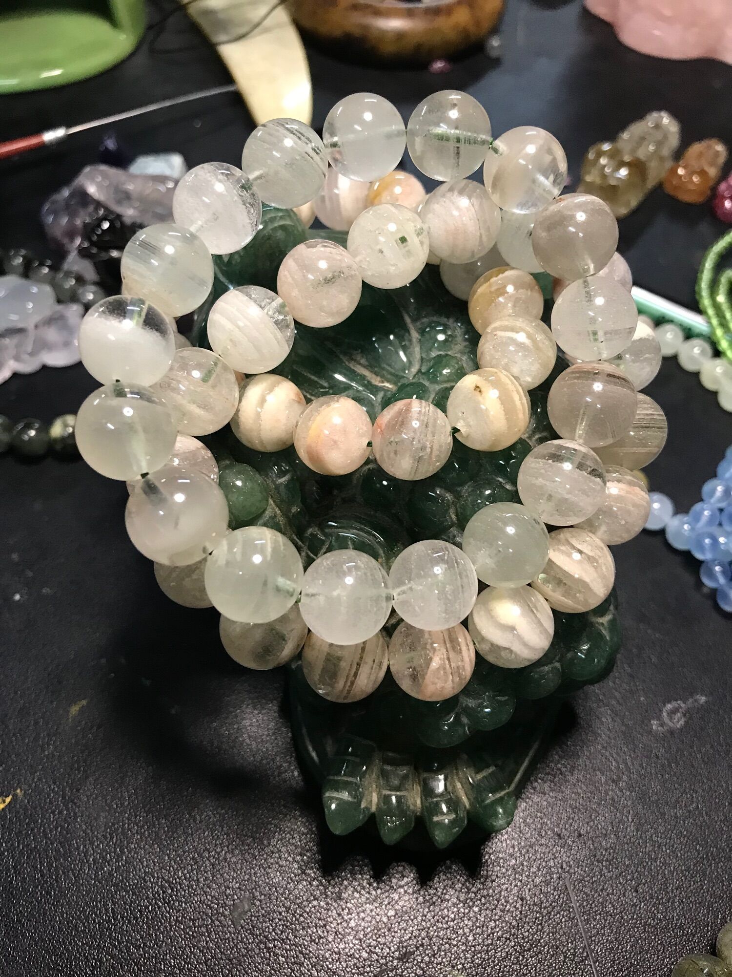 Vòng tay hạt đá thanh tẩy Phantom Quartz - Thạch anh ưu linh tinh cầu