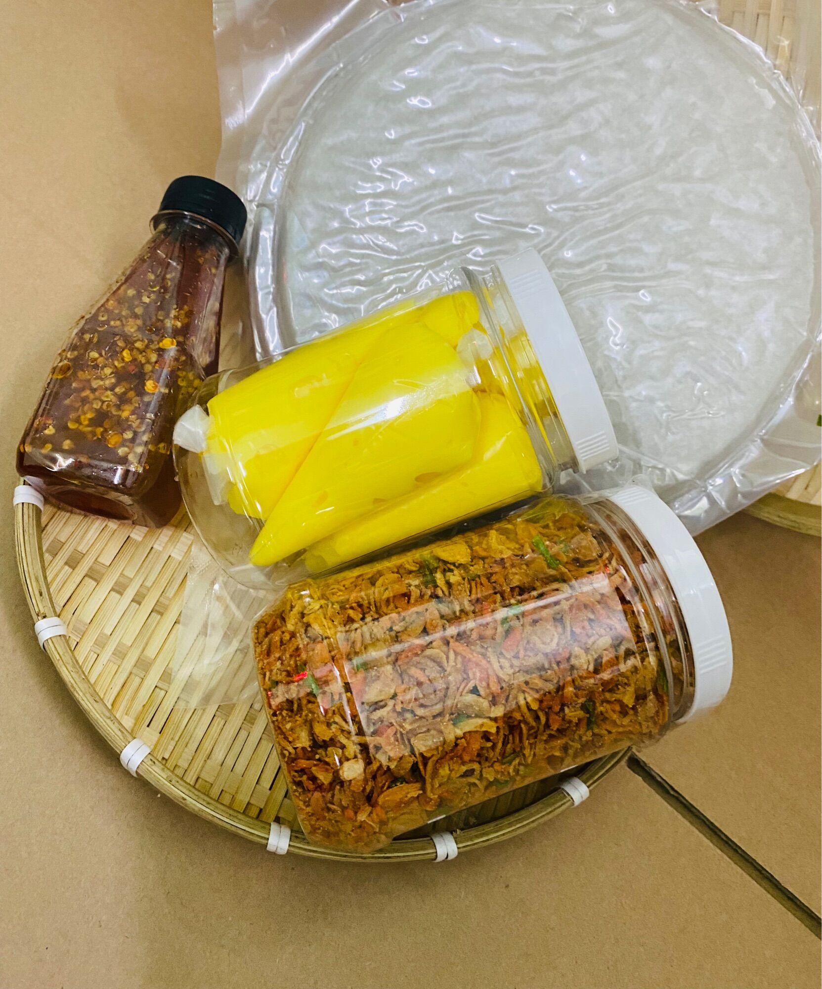 Combo 3 (1 combo muối ruốc hành phi + hủ bơ) - Tặng chai sốt tắc