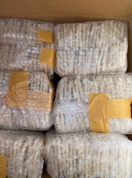 1kg 38 miếng cơm cháy chưa chiên 54k