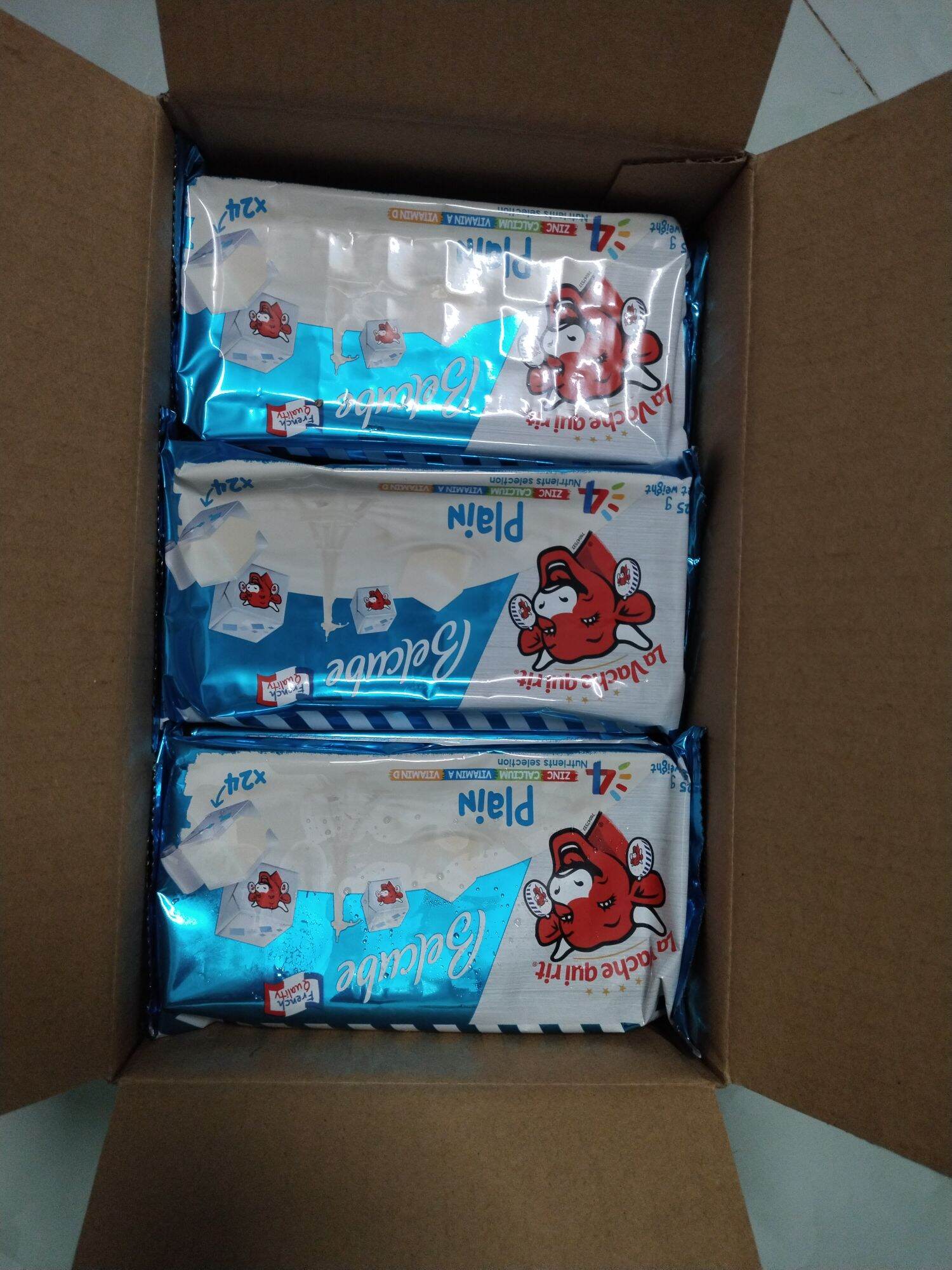 [HCM]Thùng phô mai vuông Belcube vị truyền thống ( 1 thùng / 15 gói x 125g x 24 viên)