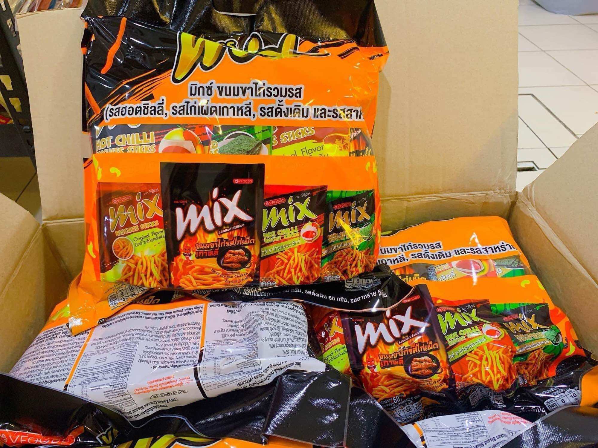 Túi 8 gói snack que bim bim Mix thái lan