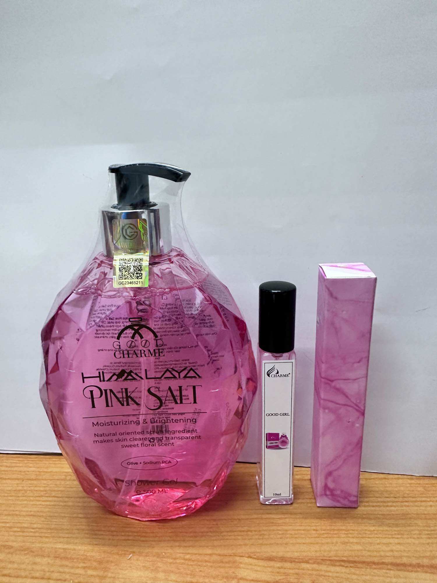 Sữa tắm muối hồng Himalaya Pink salt