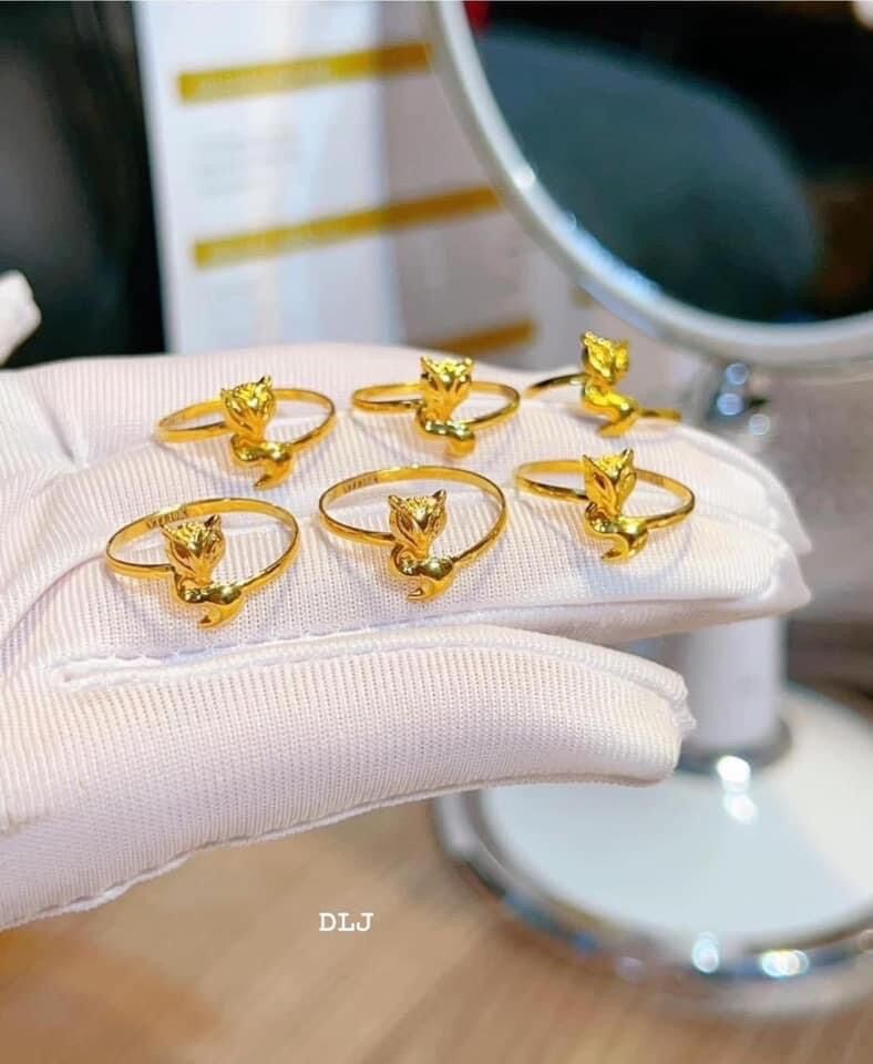 Nhẫn hồ ly tình duyên vàng tây 10k có hoá đơn đầy đủ