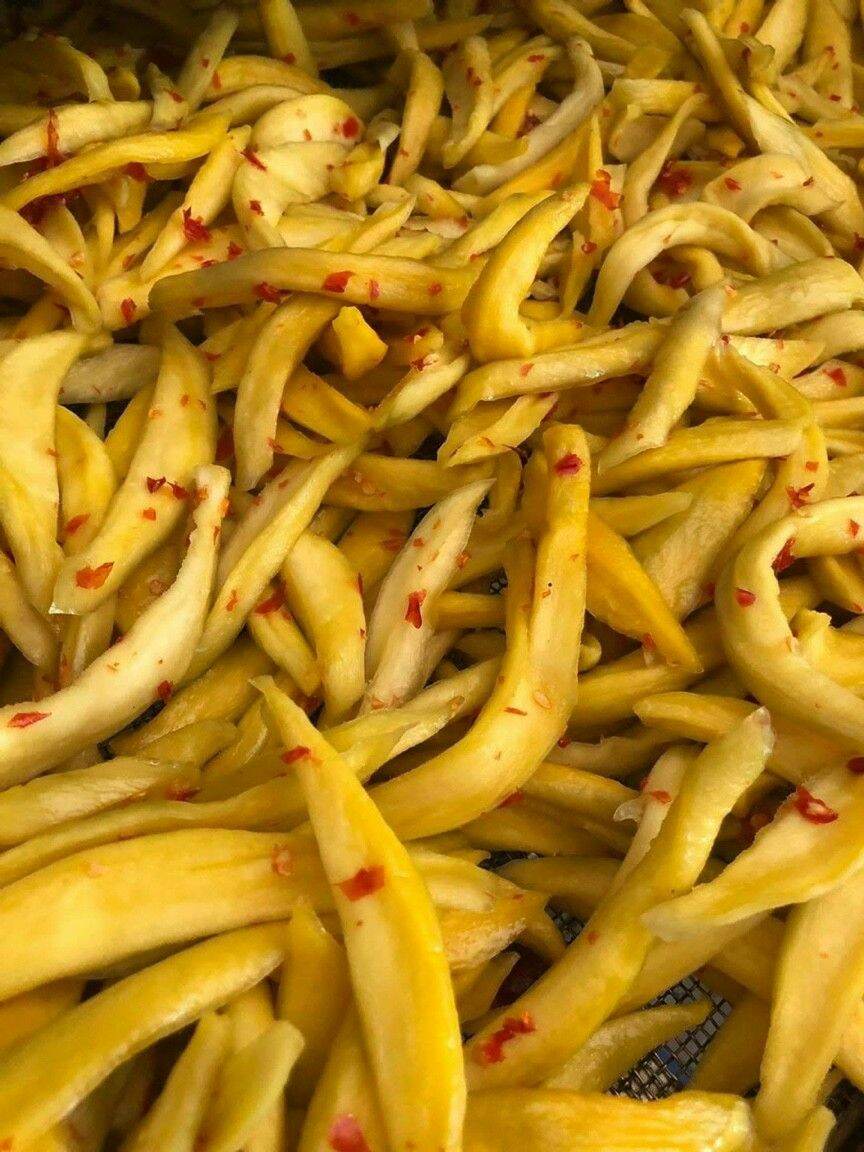 Xoài Non Rim Muối Ớt 500gr