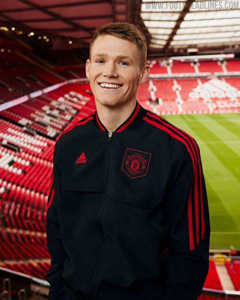 Áo khoác Adidas Bomber nam MU  💯