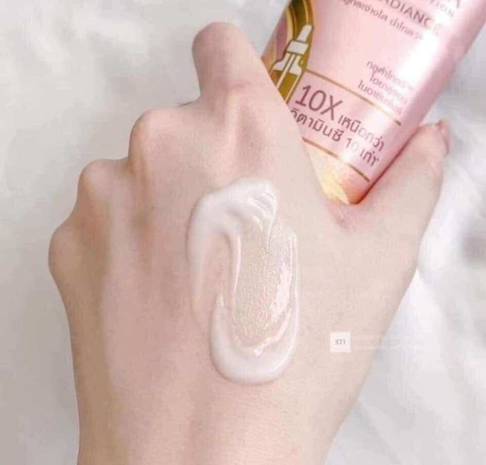 DƯỠNG THỂ VASELINE 10x NGÀY VÀ ĐÊM