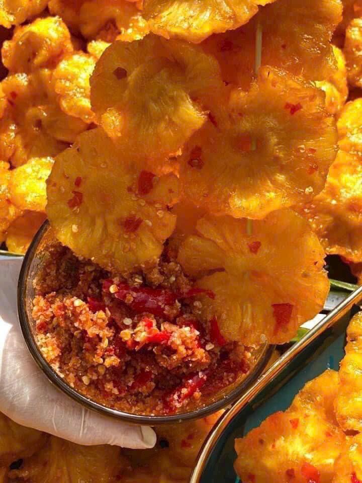 THƠM SẤY MUỐI ỚT/ Ô MAI CAY khay 300g