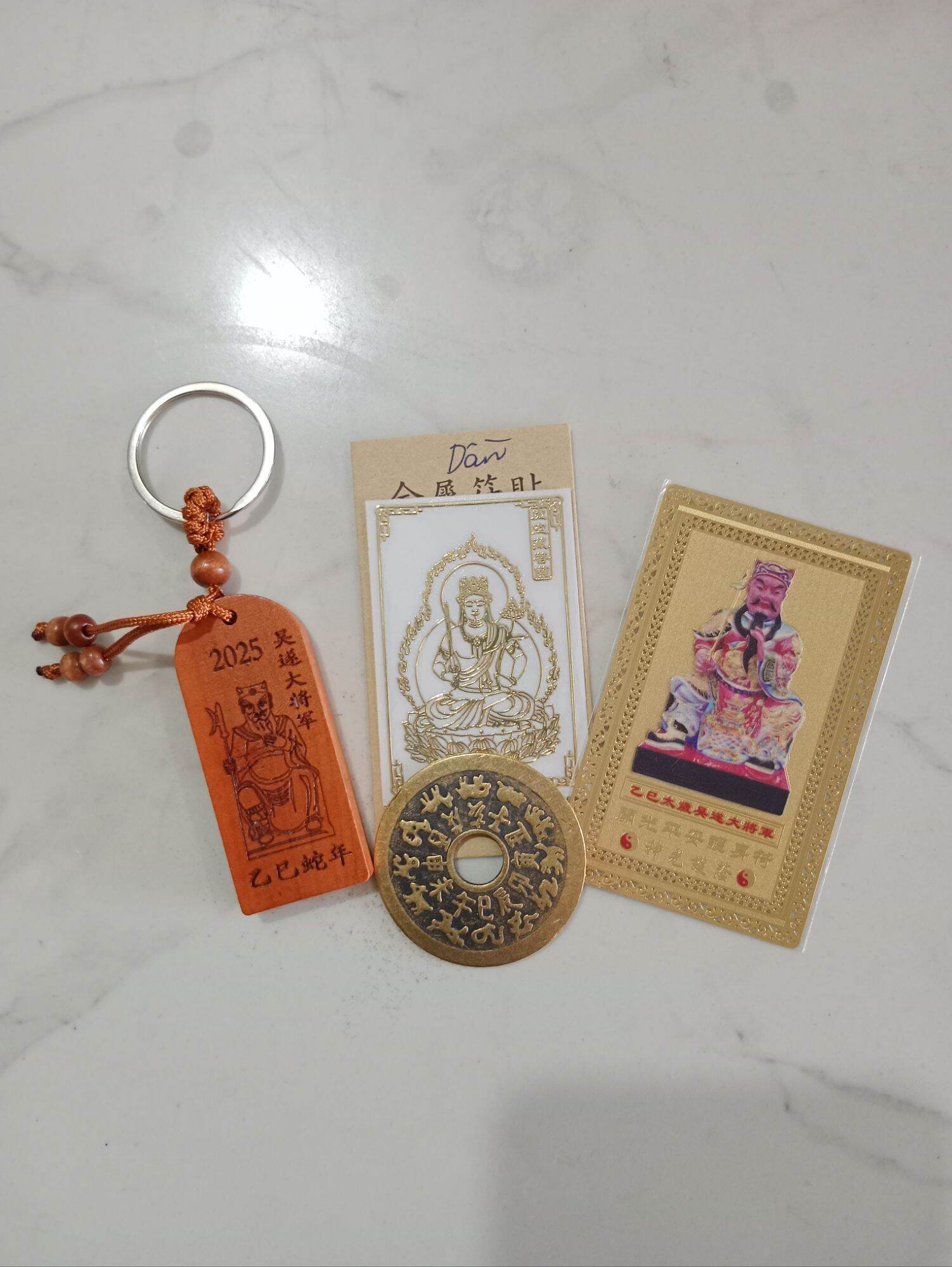Combo 4 món thái tuế theo tuổi năm 2025