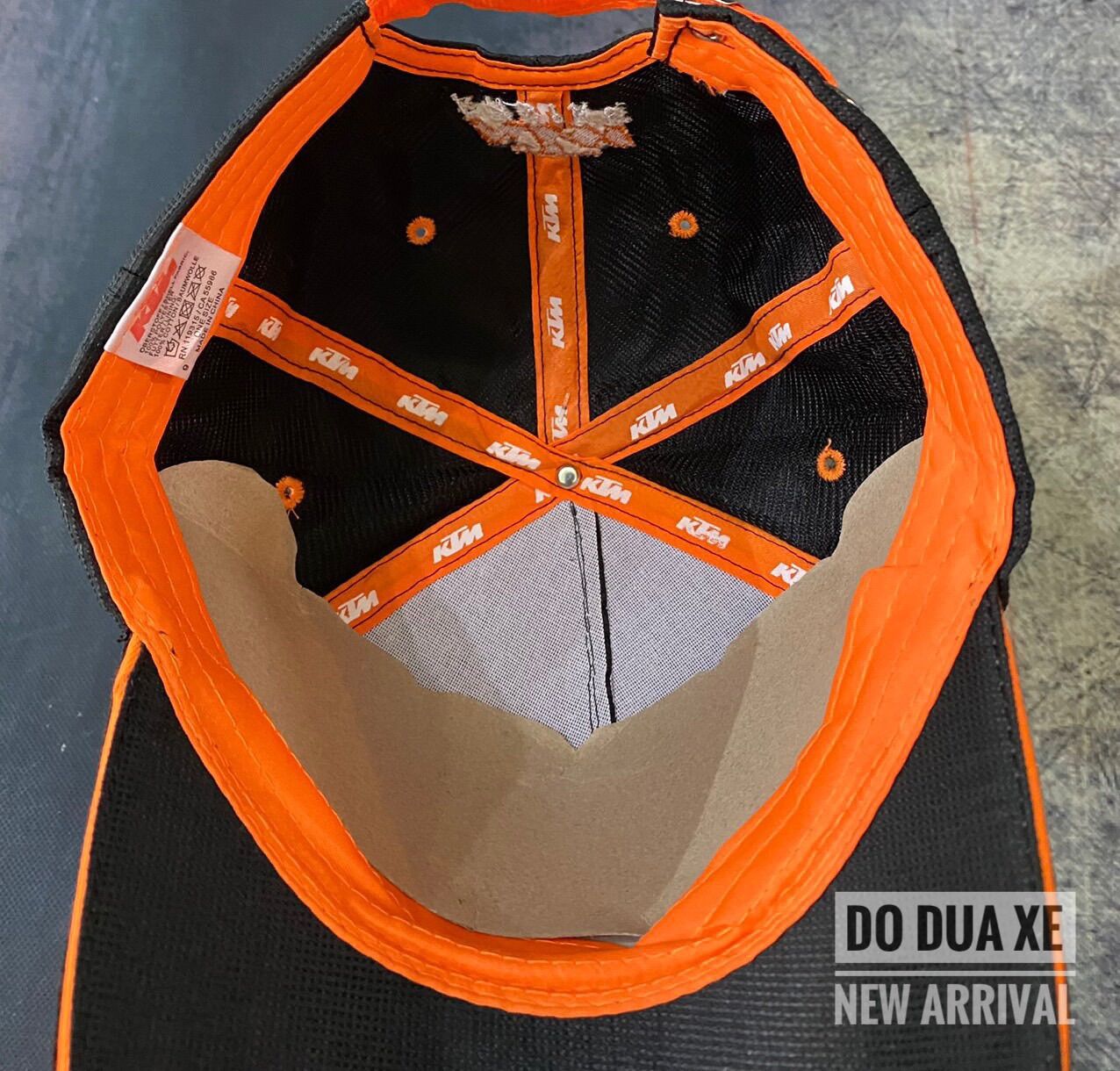 Nón (mũ) kết đua xe KTM
