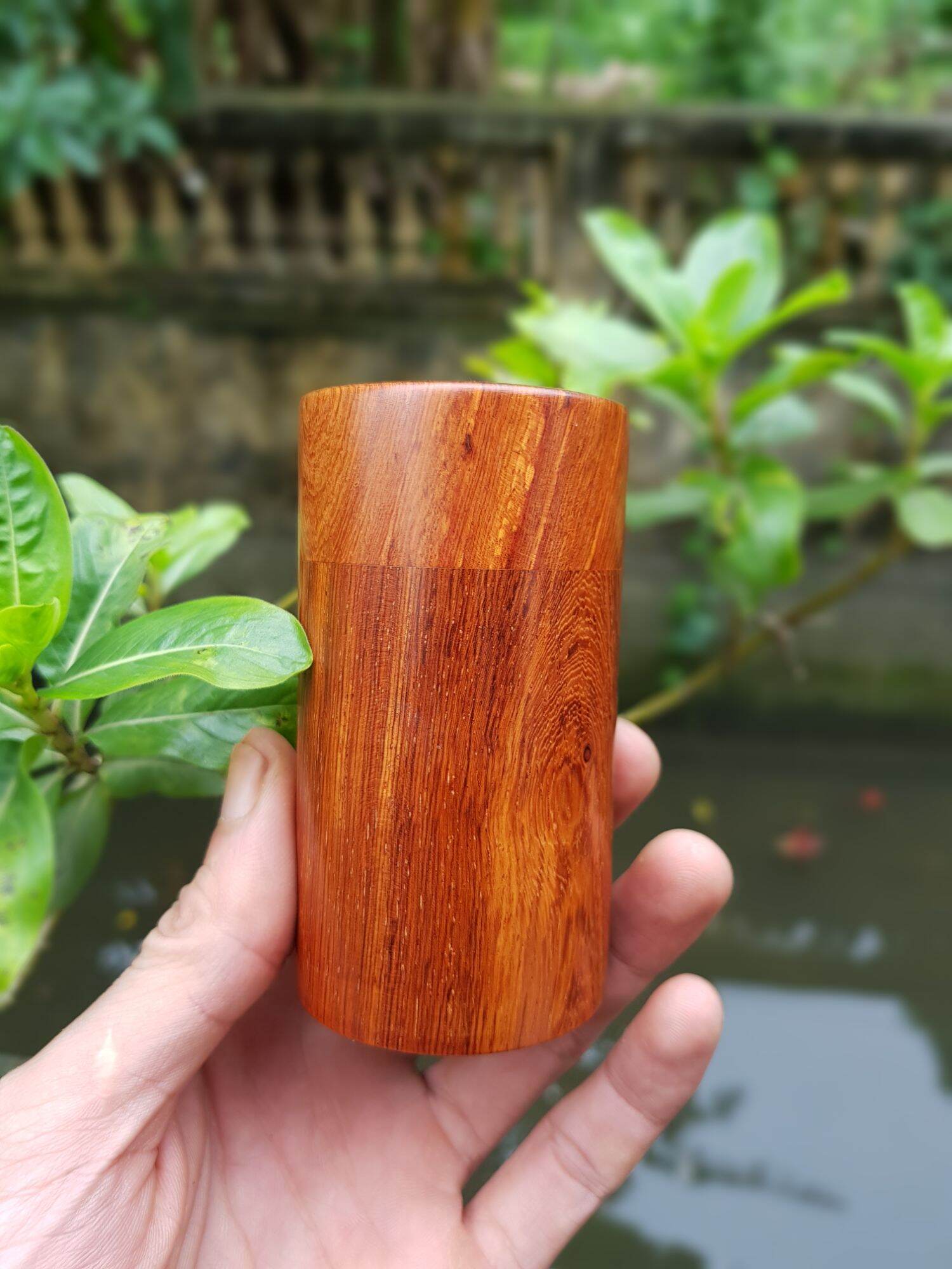Lọ tăm gỗ hương hình trụ