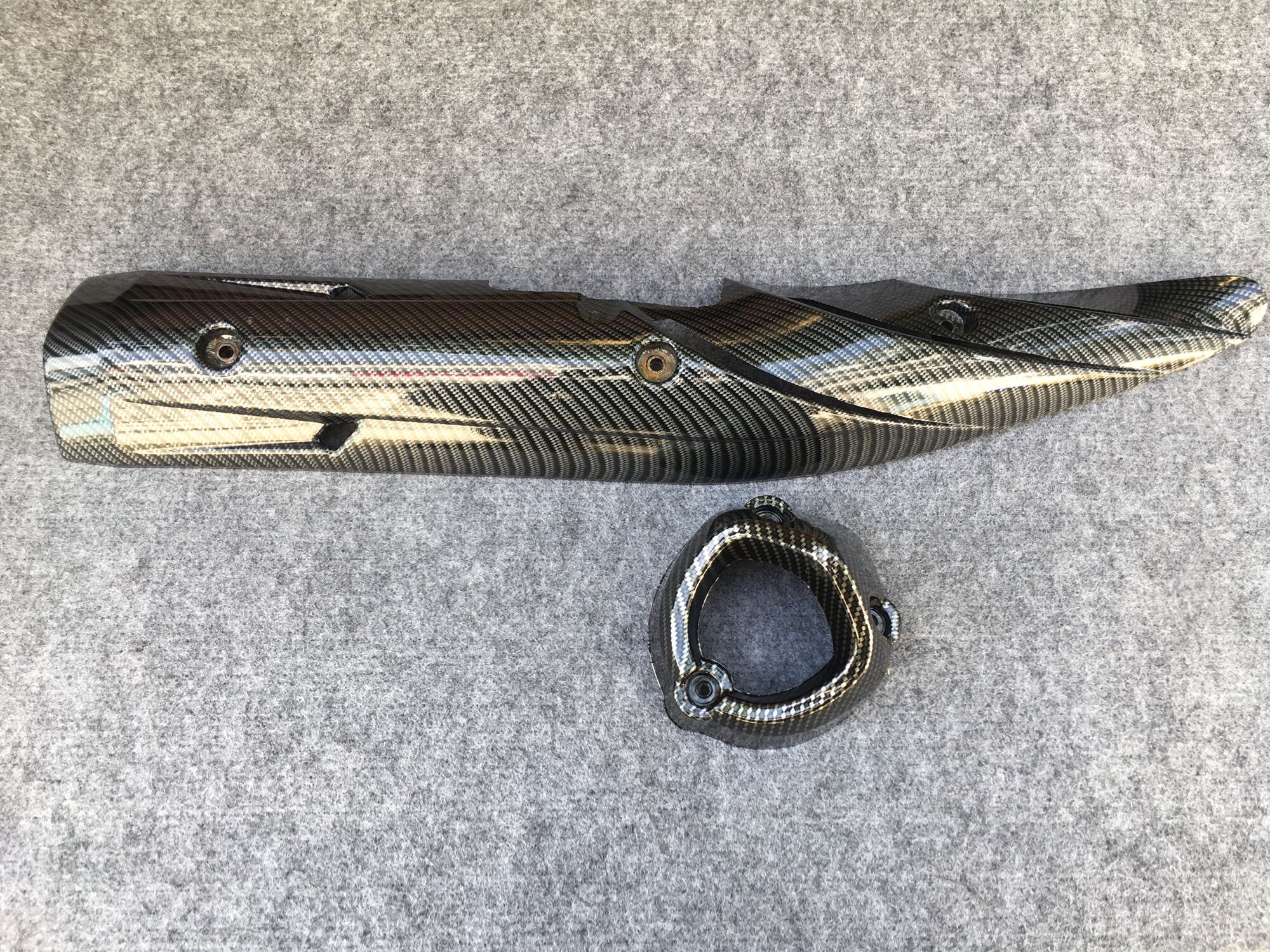 Ốp pô Ex150 Carbon luôn chụp đích pô