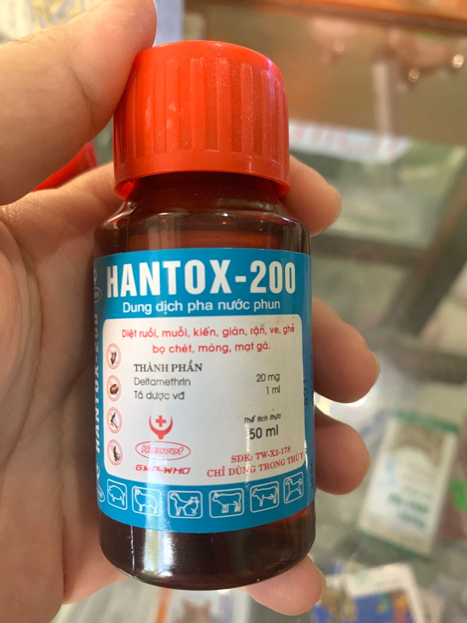 5 chai hantox-200 50 ml phun diệt côn trùng.