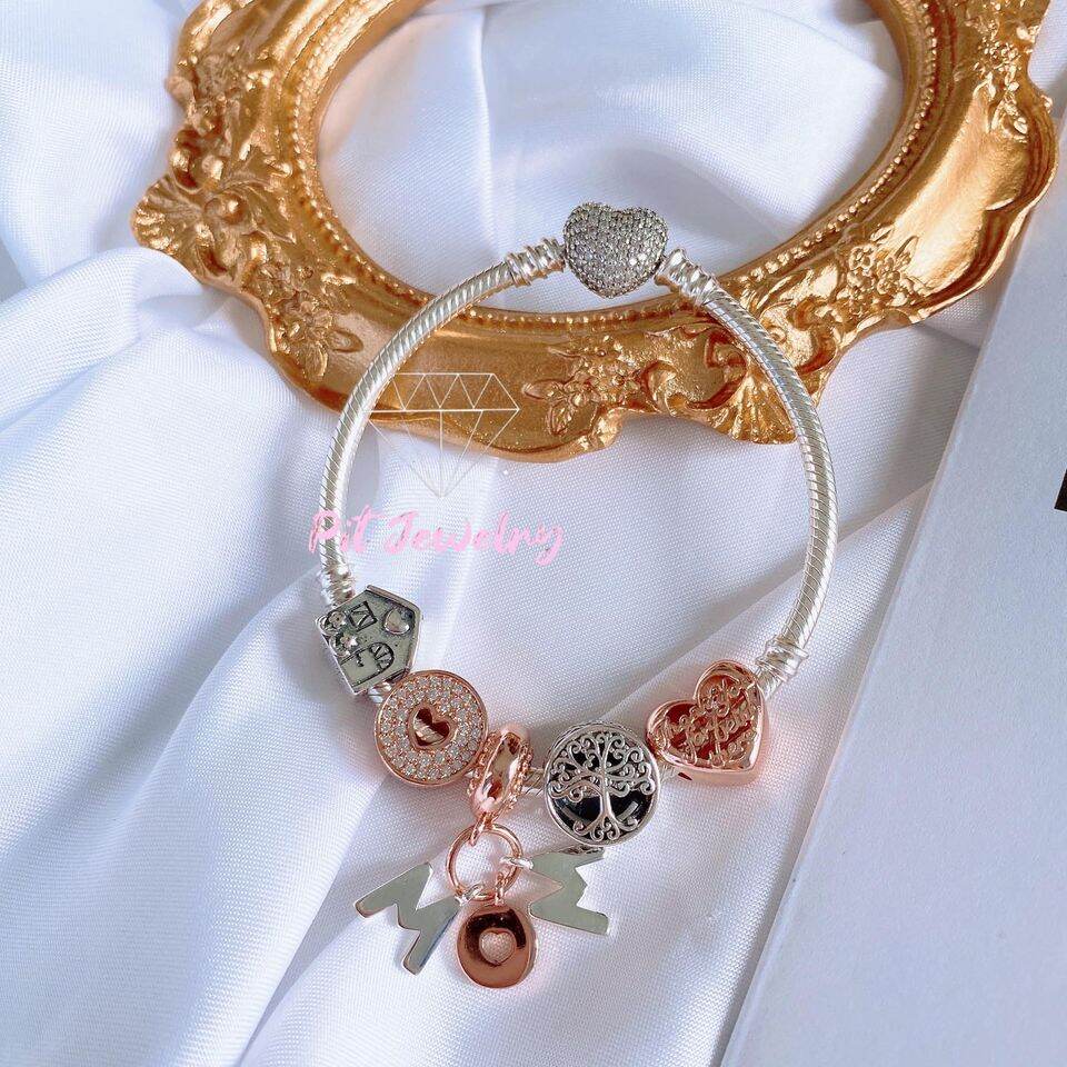 Vòng charm hạt đá