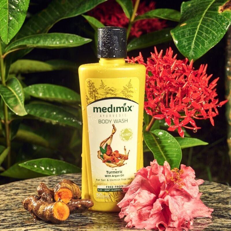 [Hcm]Sữa Tắm Medimix Nghệ V&Agrave Dầu Argan 300Ml