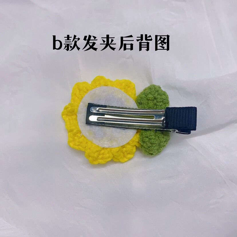 Kẹp tóc hoa hướng dương bằng len handmade