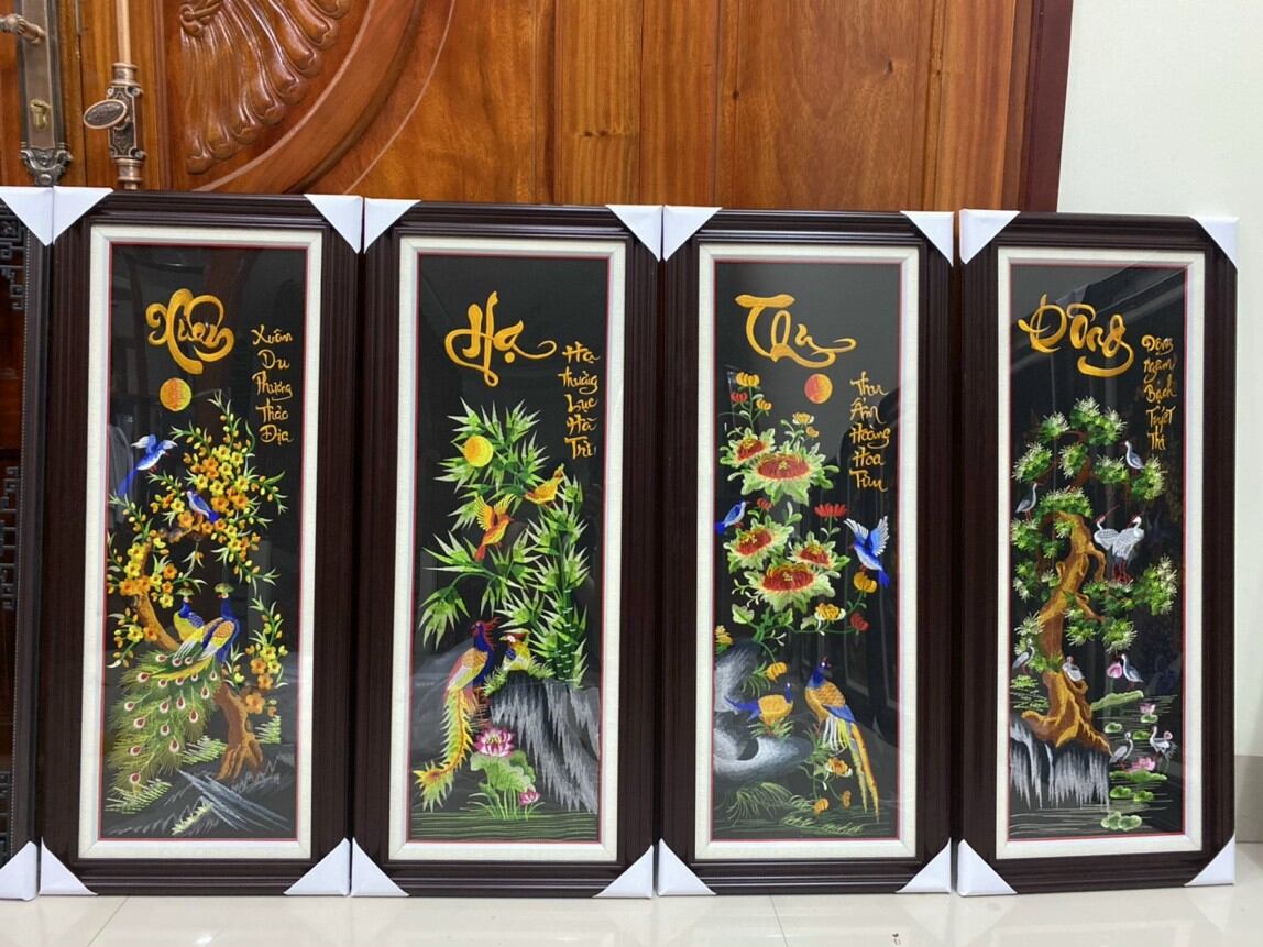 tranh tứ quý thêu sẵn