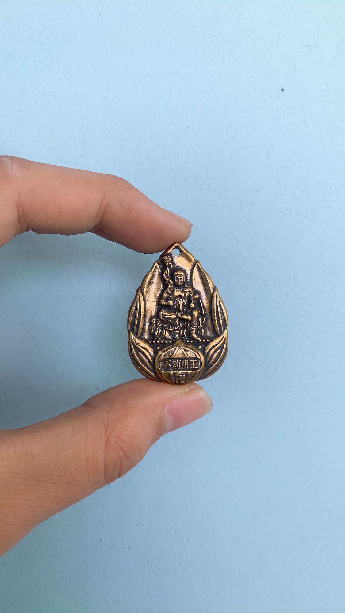 Mặt phật bổn mệnh đồng