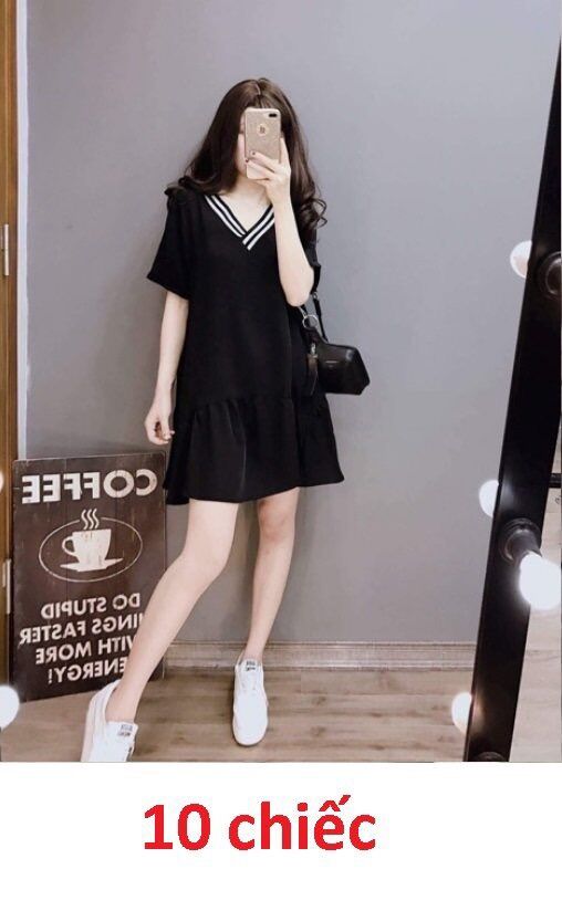 Váy đuôi cá cổ kẻ