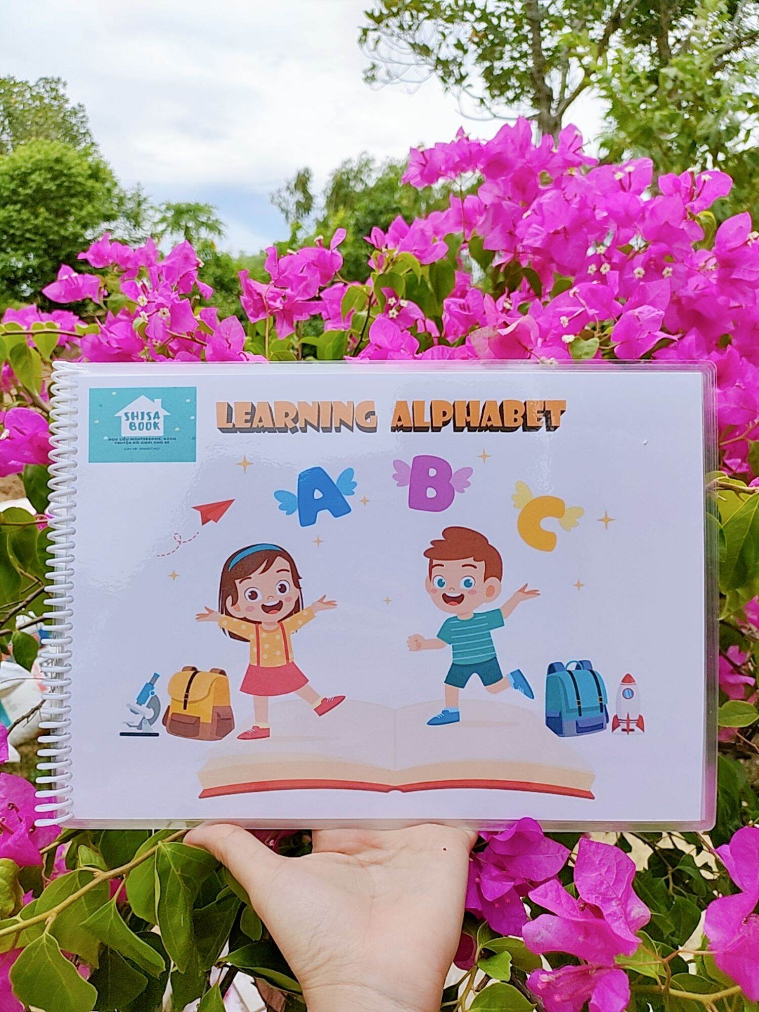 Học liệu bóc dán bảng chữ cái tiếng anh