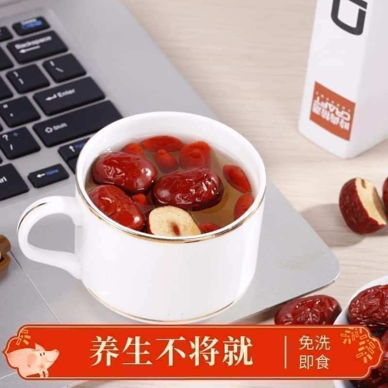 Táo Đỏ Tân Cương