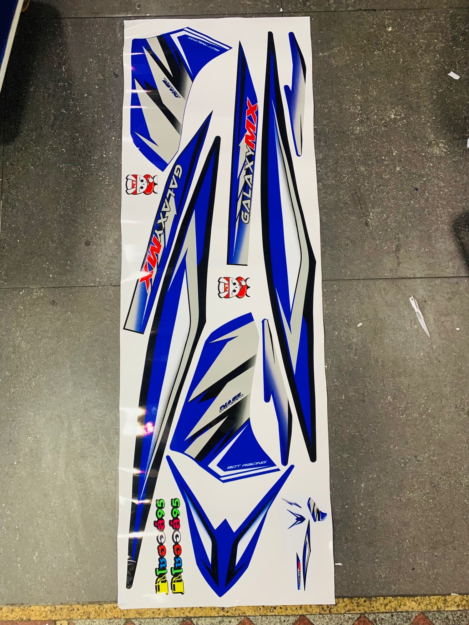 Tem rời sym galaxy in decal 3 lớp bóng hoặc nhám cao cấp không bay màu