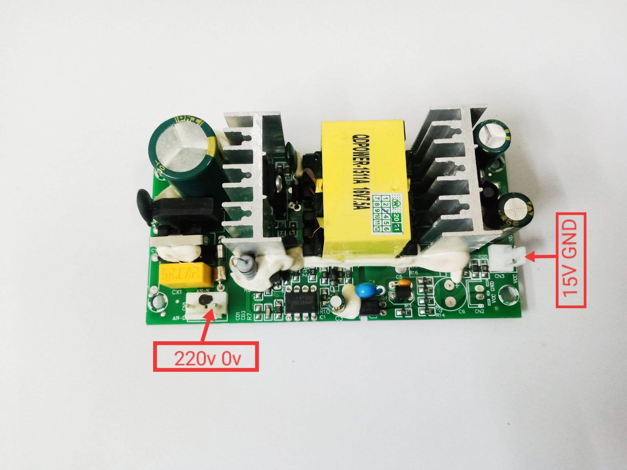 nguồn loa kéo 15v đơn 8A
