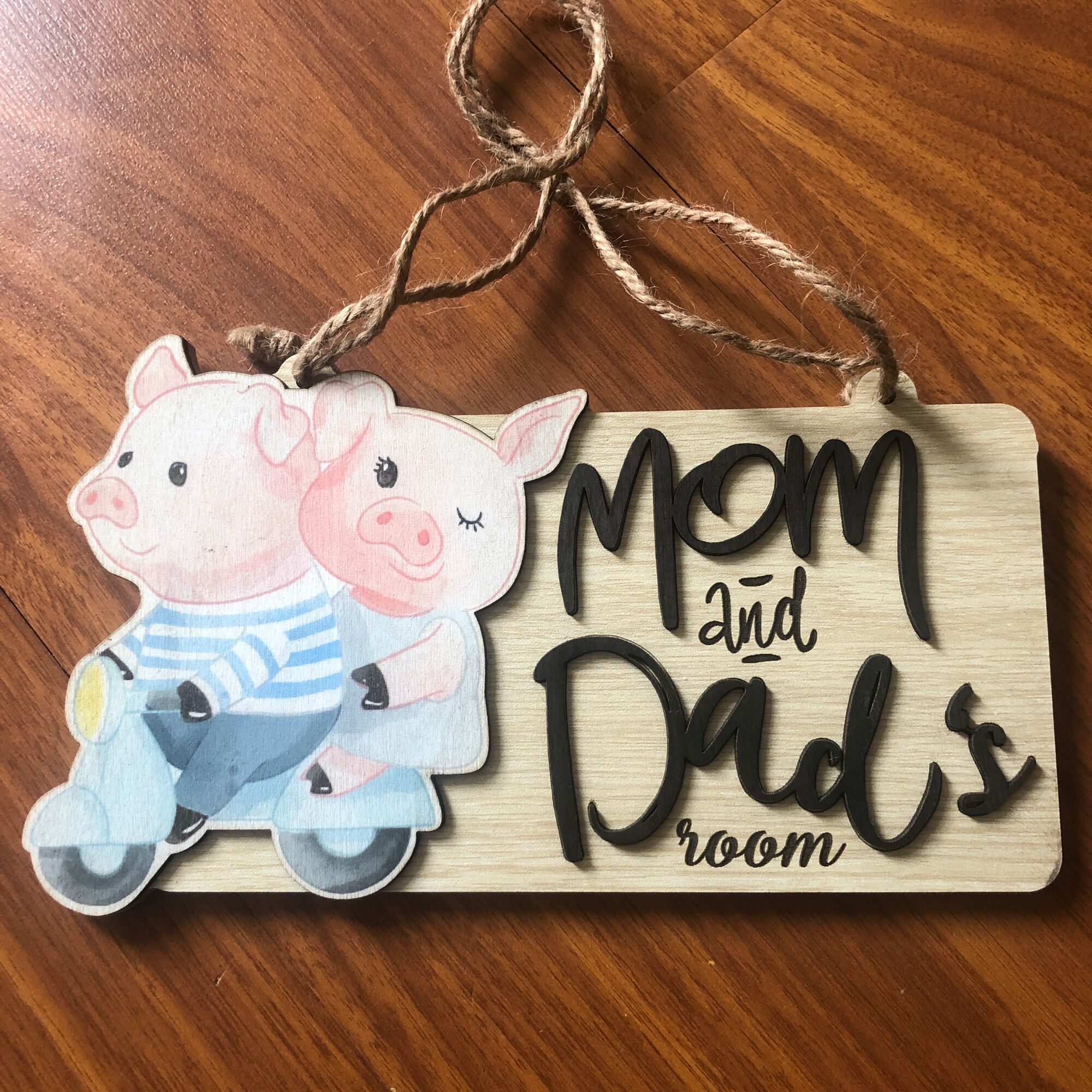 Bảng gỗ decor bảng gỗ treo trang trí cửa phòng ngủ ba mẹ mom and dad room