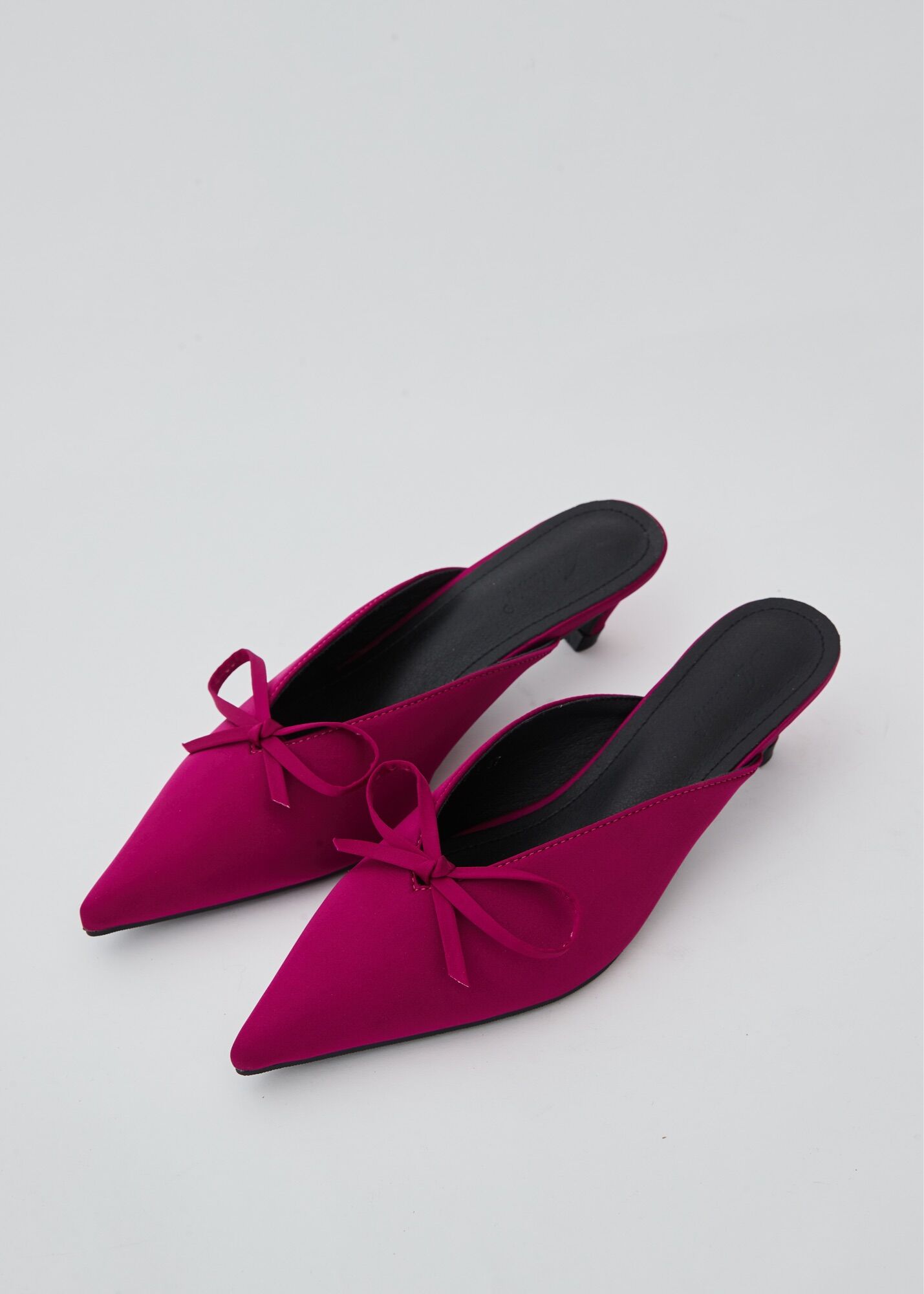 [Nhập RS0822 giảm 30k cho đơn 99k]L81 - ELIANA SILK MULES