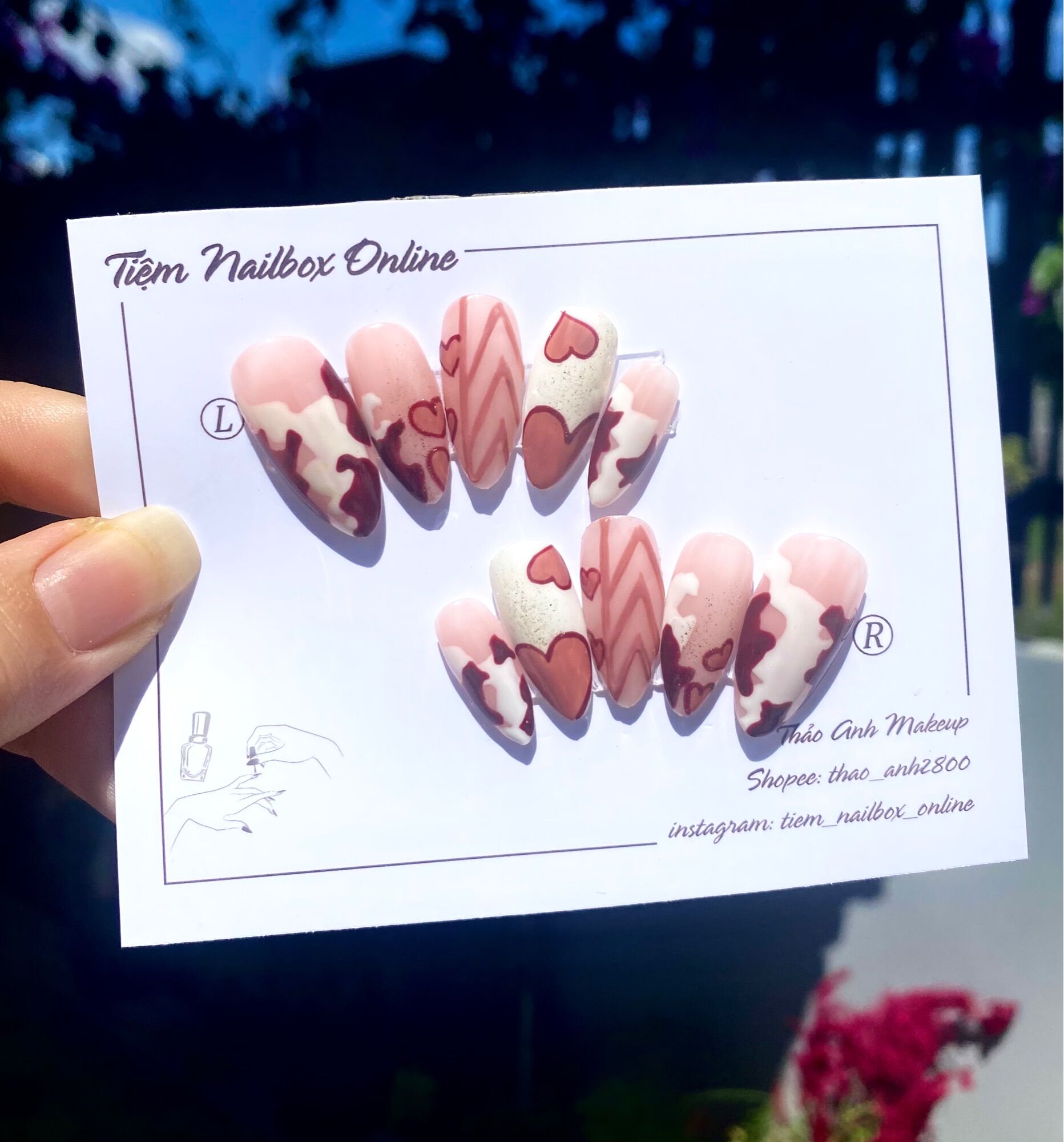 Nailbox thiết kế màu hồng nhạt - tiệm nailbox online