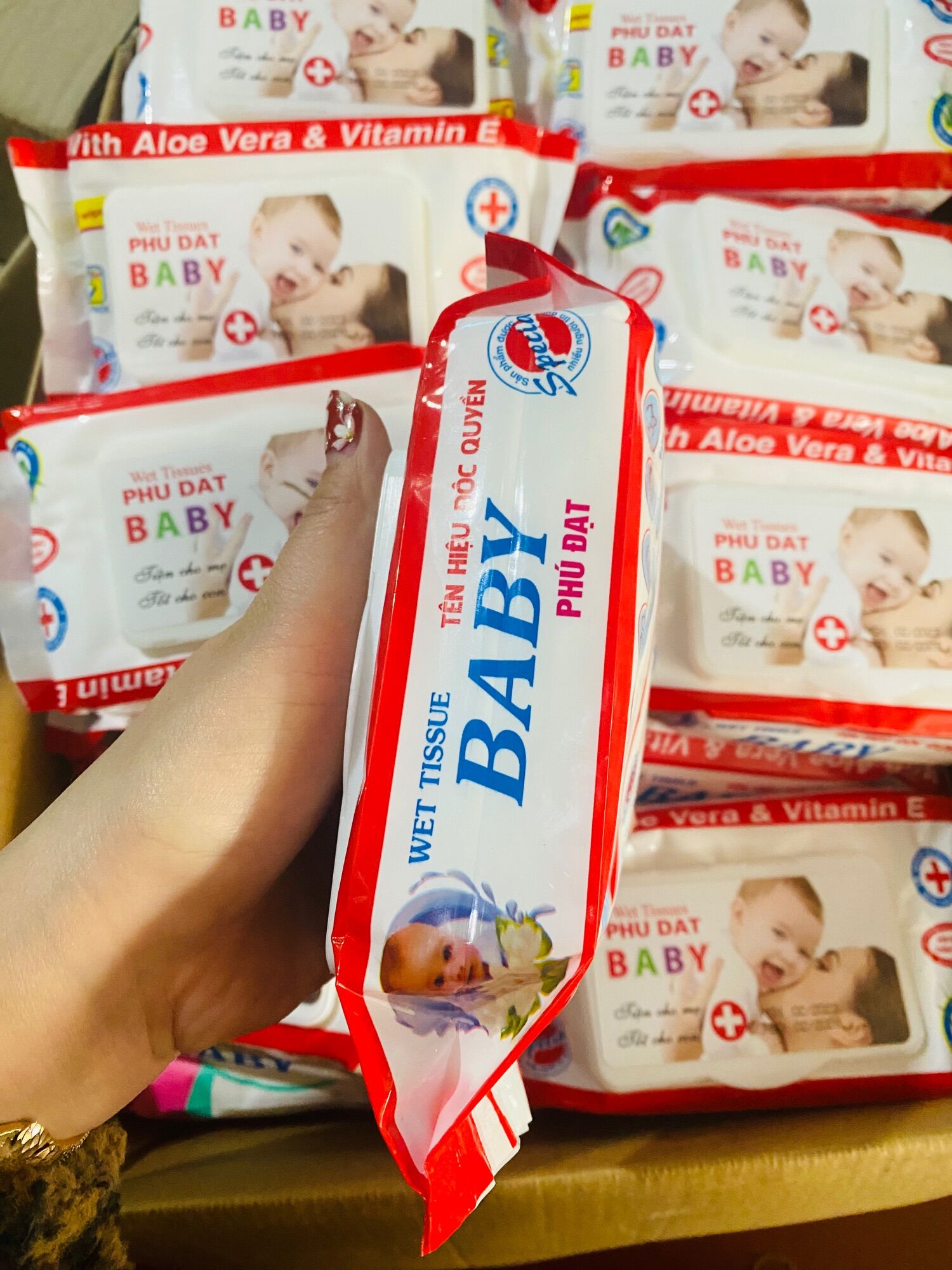 Khăn/giấy ướt baby phú đạt(1 gói)100 tờ