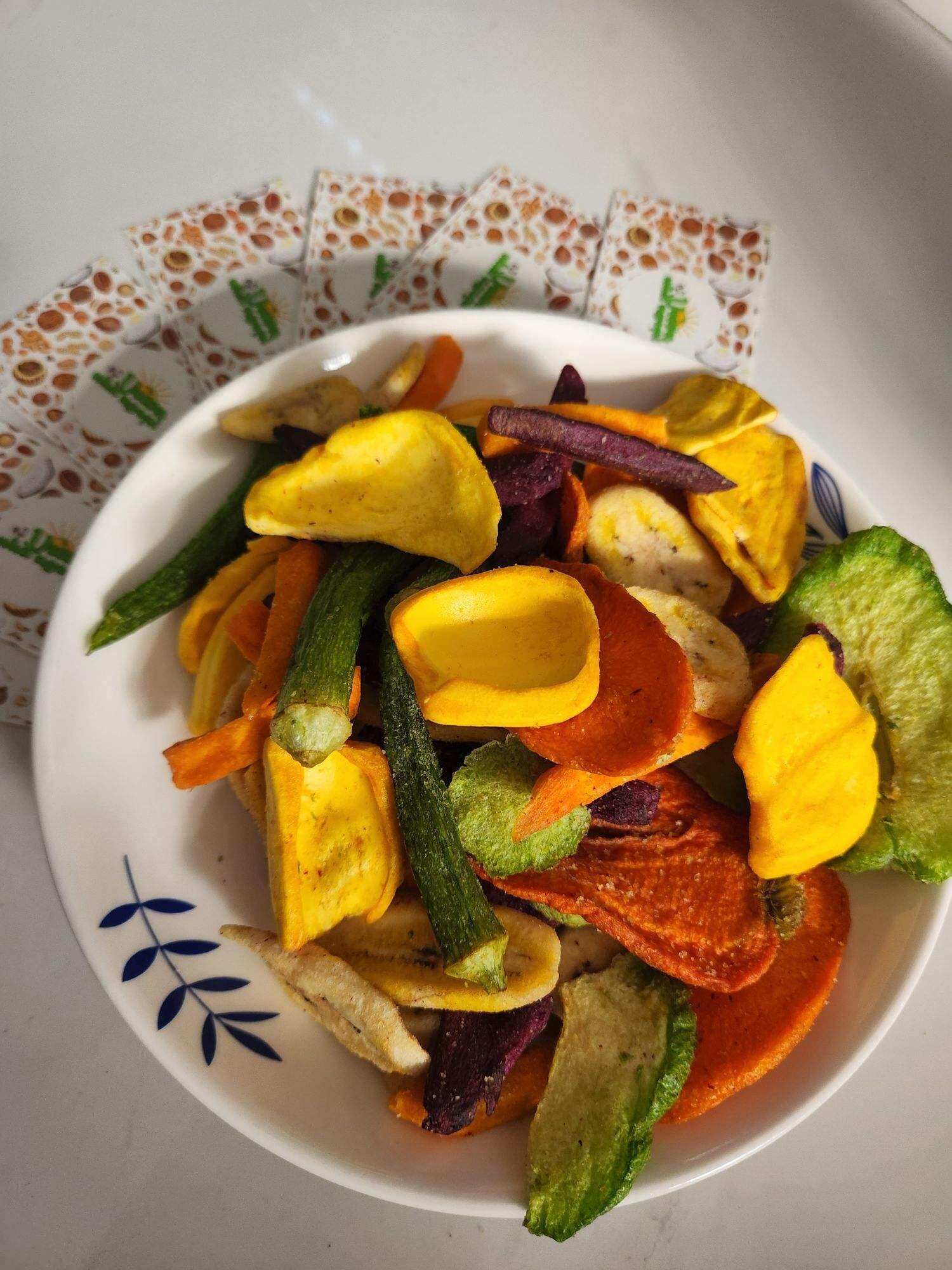 500gr RAU CỦ (MÍT, CHUỐI, CÀ RỐT, KHOAI LANG TÍM, ĐẬU BẮP, BÍ NGÒI) SẤY LẠNH GIÒN RỤM NGUYÊN MIẾNG THƠM NGON - 500GR CRISPY DEHYDRATED VEGGIES  (JACKFRUIT, BANANA, SWEET POTATO, CARROT, OKRA, ZUCCHINI)