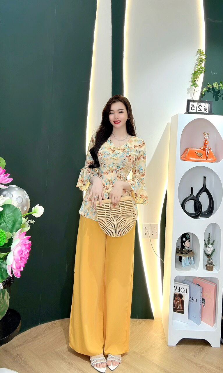 Bộ bà ba cổ tim tay loe chất lụa mango loại 1