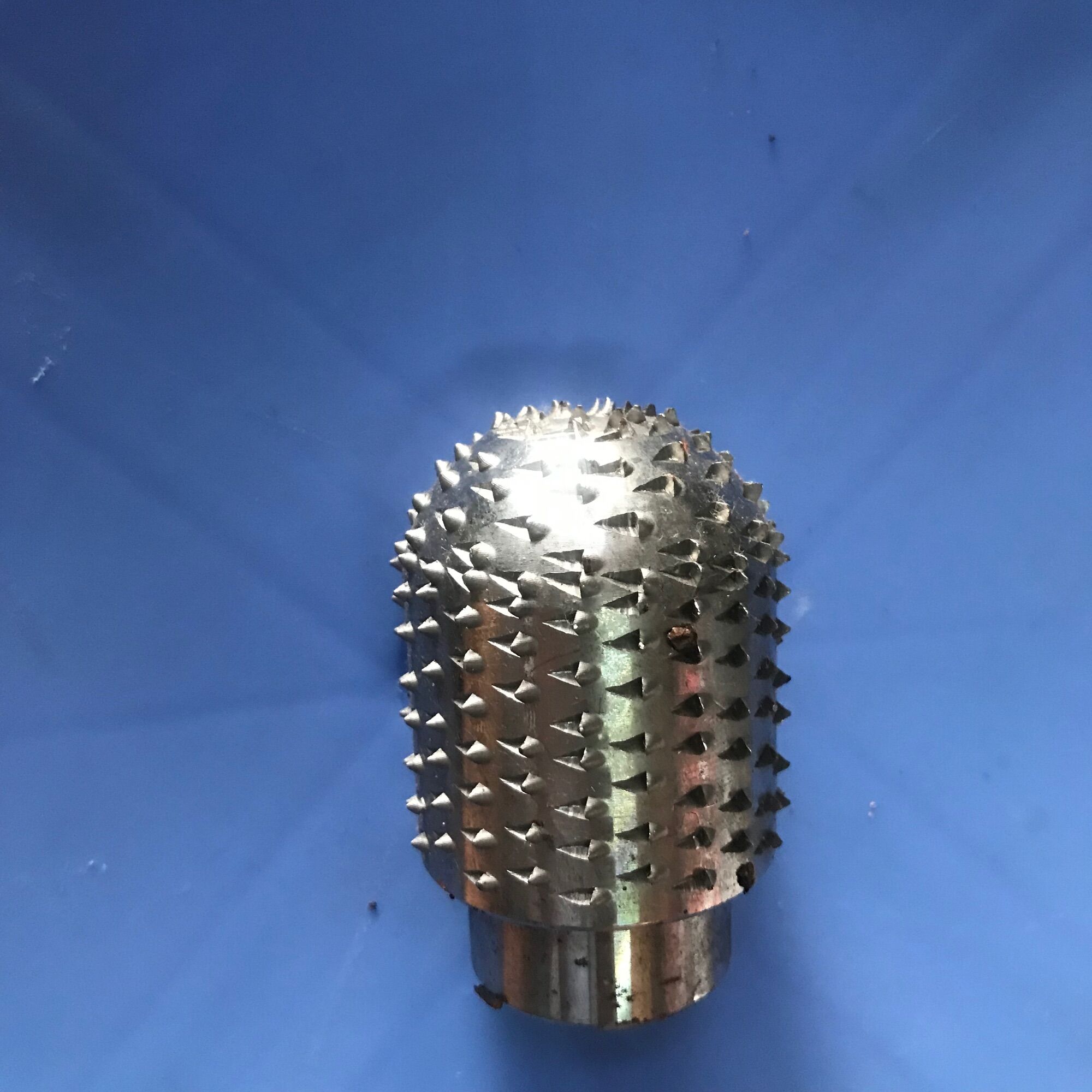 Cục nạo dừa lỗ 12mm( cùi thơm nạo dừa 12mm)