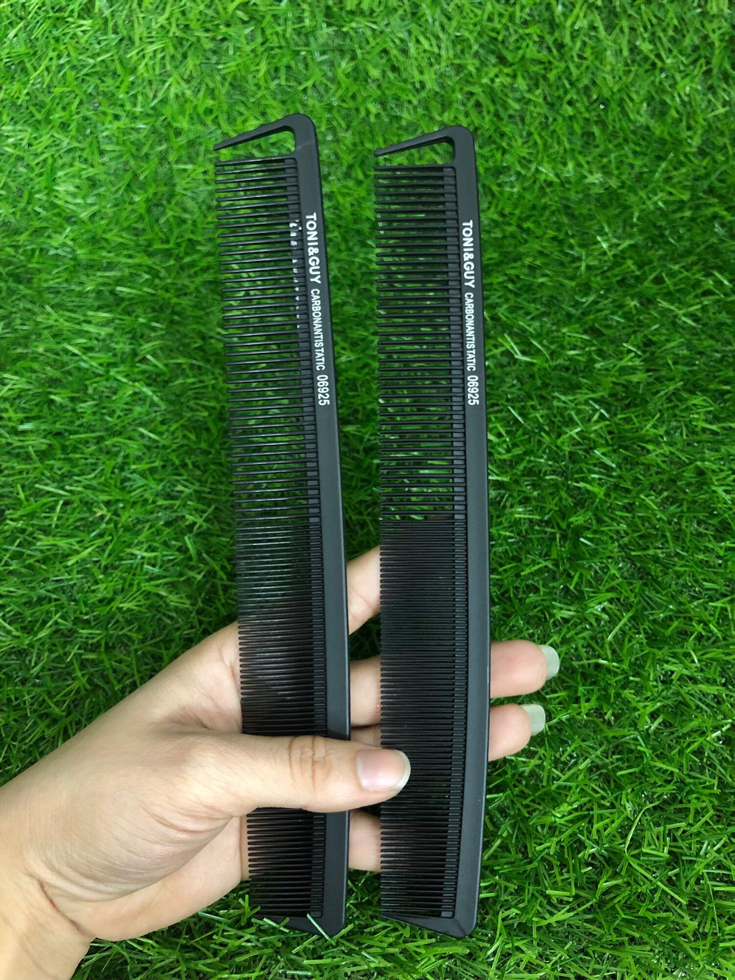 Lược chải tóc Tony & Guy 06925