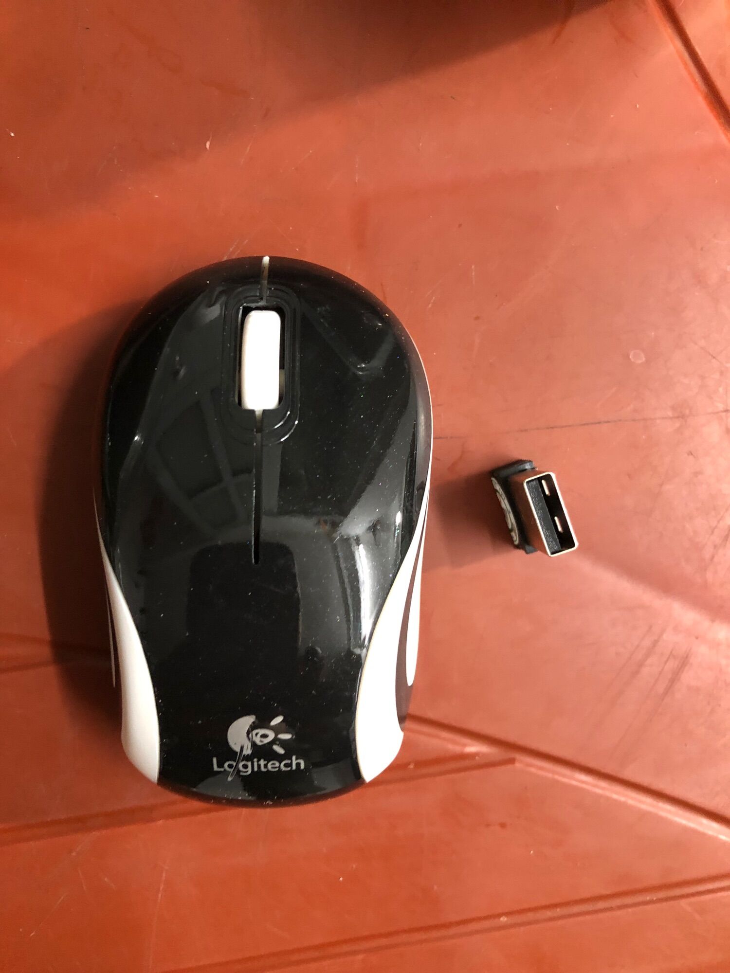 Chuột Quang Mini Logitech M187