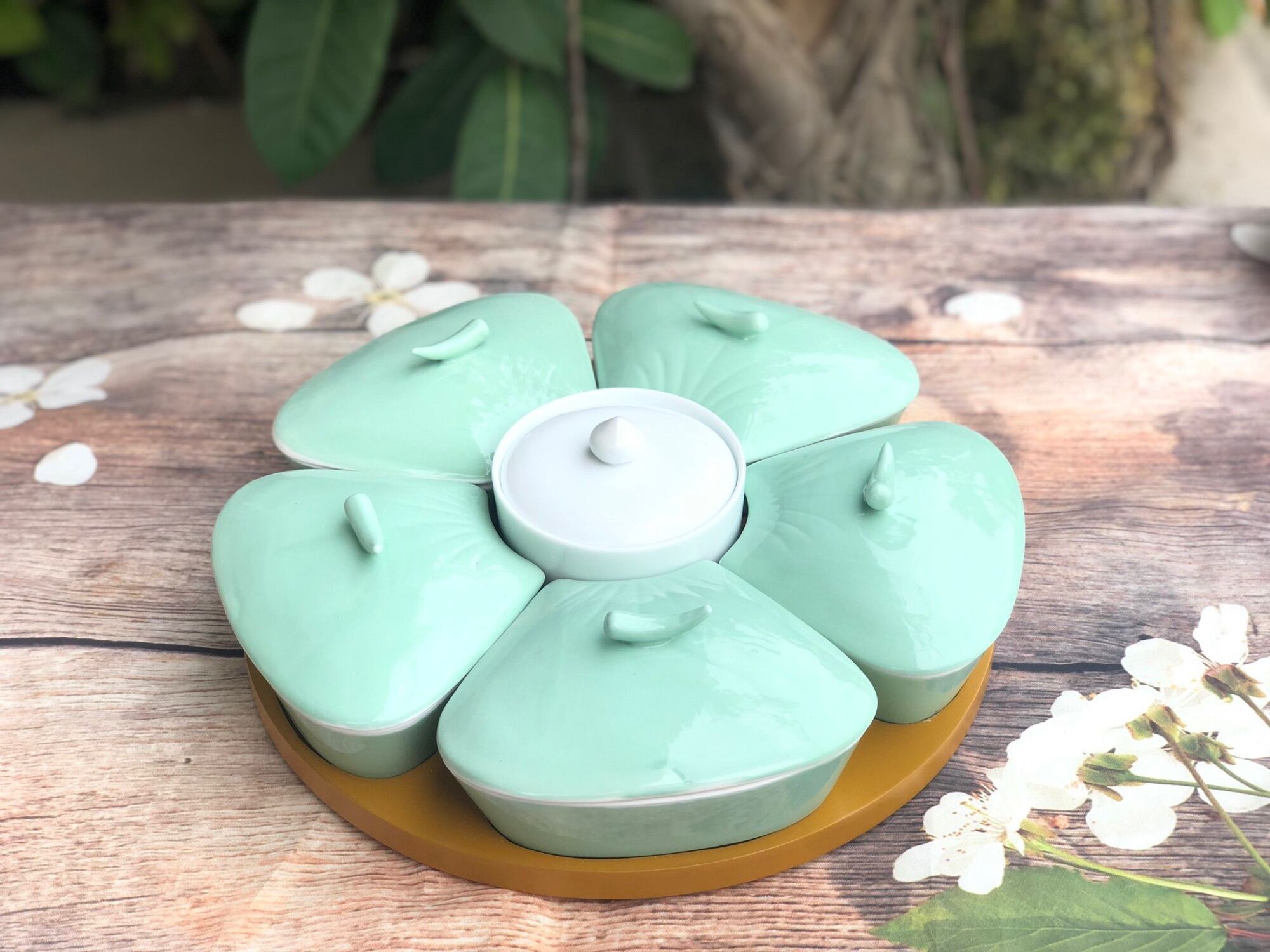 Khay đựng mứt- bánh kẹo . Gốm sứ Bát Tràng