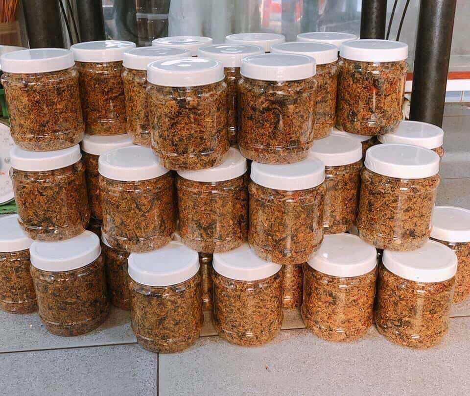 MUỐI CÁ LÁ É ĐẶC SẢN TÂY NGUYÊN (Hũ 100g)