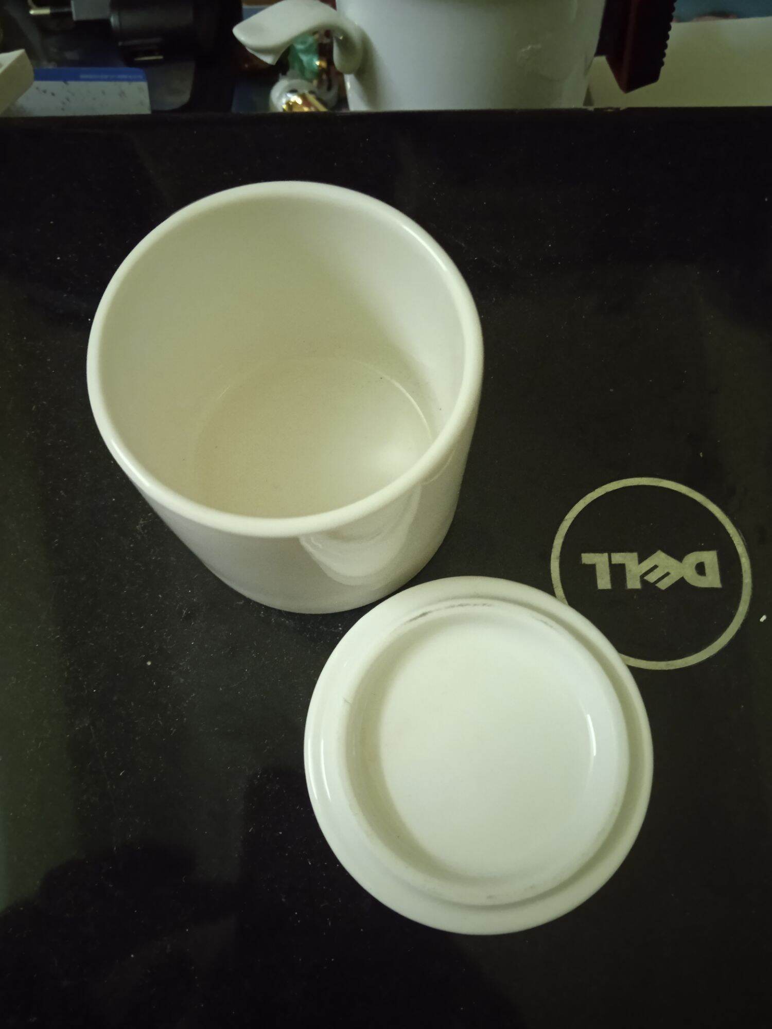 Chum + nắp gốm sứ cao cấp