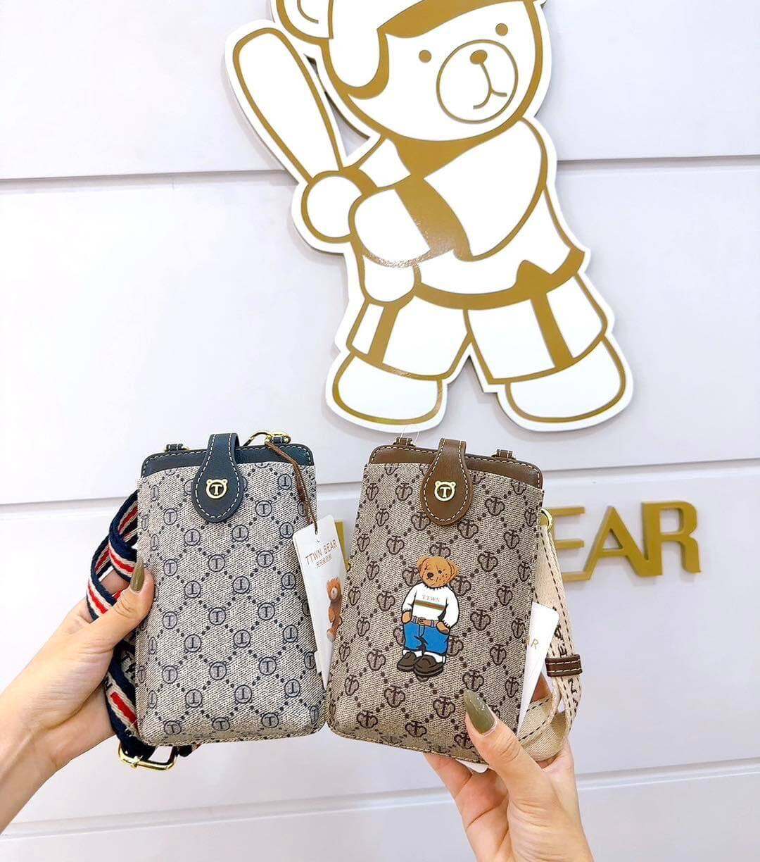 túi đeo chéo phone bag ttwn bear (sẵn ship)