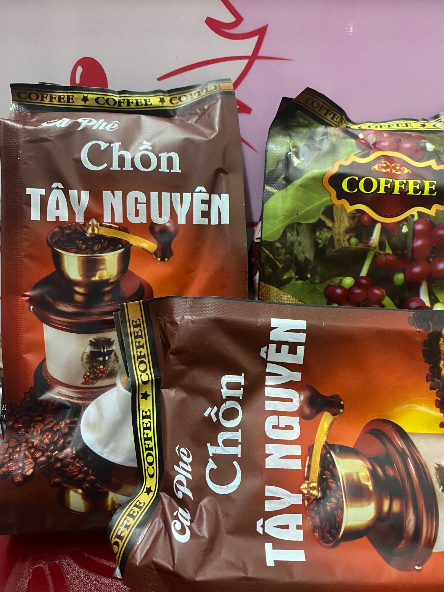 1Combo1 ký 2 gói 500gr Cà Phê Pha Phin Truyền Thống Loại Thượng Hạng-Đặc Sản Quê Hương Đaklak~ Cà Phê Chồn Tây Nguyên Thơm Ngon Đẳng Cấp[2Gói 500g)