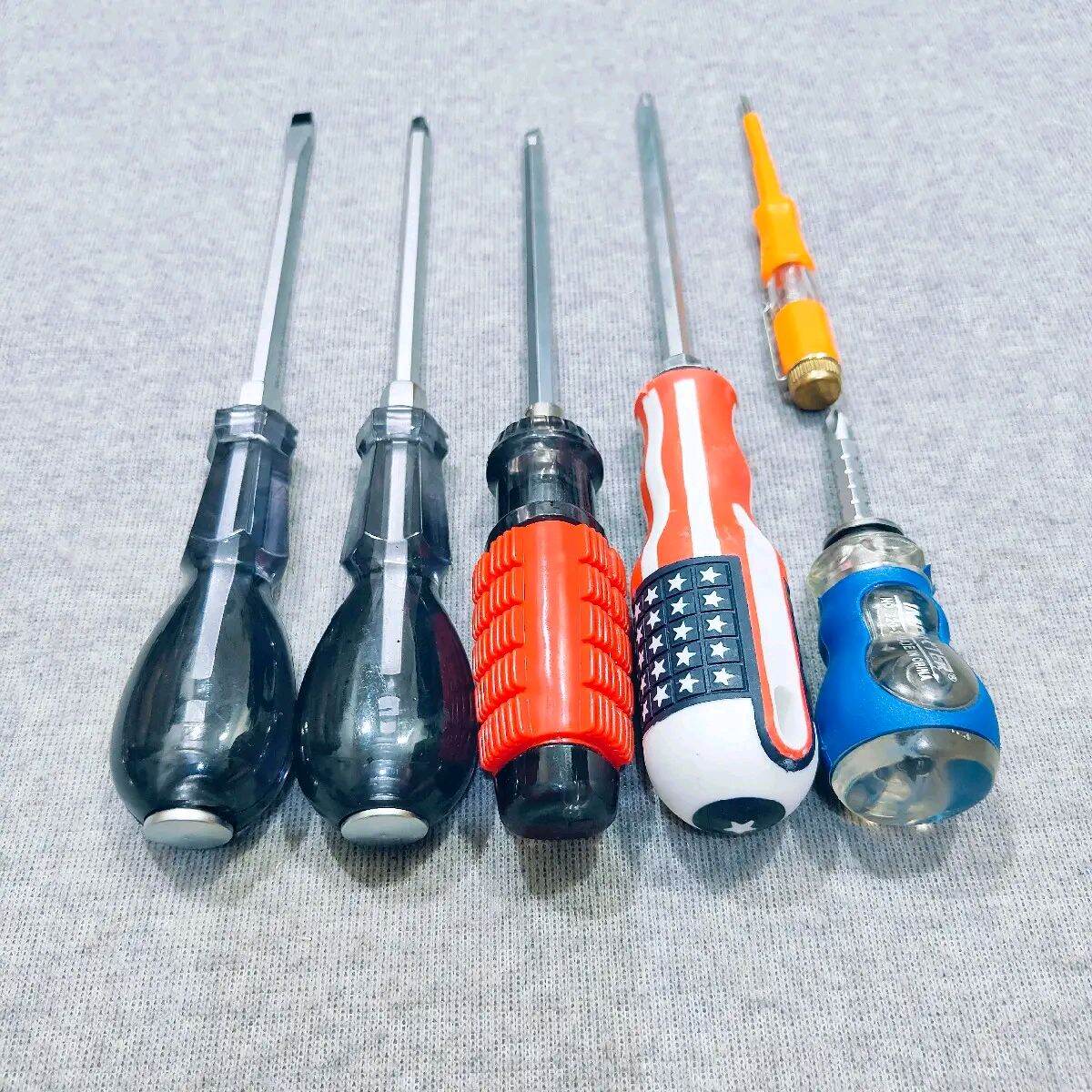 Bộ tua vít sữa chữa 6 chi tiết có từ tính, chất thép Cr-v